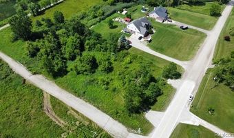 22950 McPhall Rd, Armada, MI 48005