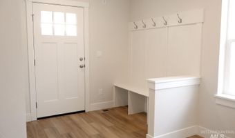 1906 Oregon Ln, Caldwell, ID 83605