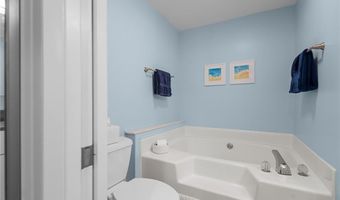 84 Cardinal Dr, North Kingstown, RI 02852