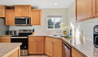 107 109 NW 22ND Ave, Rockaway Beach, OR 97136