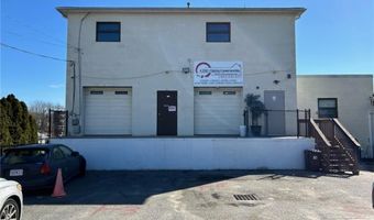 39 Greenville Ave, Johnston, RI 02919