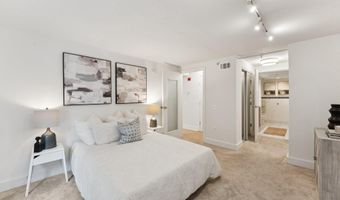 809 6TH St NW 15, Washington, DC 20001