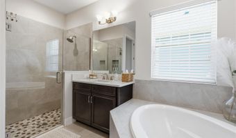 5604 WAYFARER Ave, Apollo Beach, FL 33572