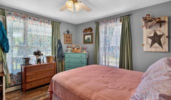 202 Bear Cove Rd, Baileyville, ME 04694