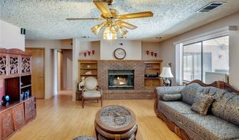 14861 Riverside, Apple Valley, CA 92307