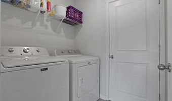 11 Walnut Mill Way 11, Ashville, OH 43103
