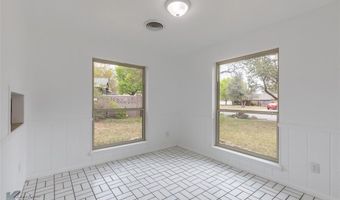 2138 Brook Hollow Dr, Abilene, TX 79605