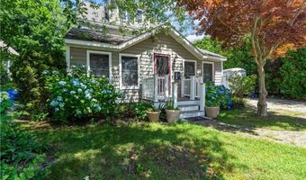 30 Loring Rd, Bristol, RI 02809