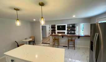 862 MAPLE Ave, Atco, NJ 08004