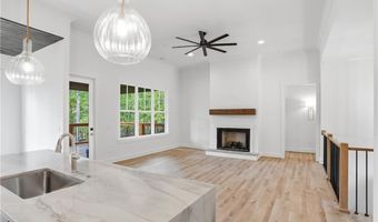 44 WATERFRONT Way, Alexander City, AL 35010