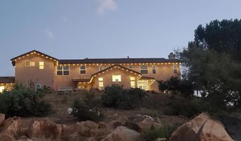 23475 Trappers Hollow Rd, Alpine, CA 91901