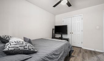 10823 Wyllia Rd, Benton, AR 72019