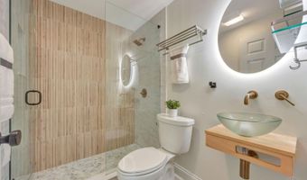 7708 Creekwood Ln, Amberley, OH 45237