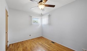 15924 Hanover Ave, Allen Park, MI 48101