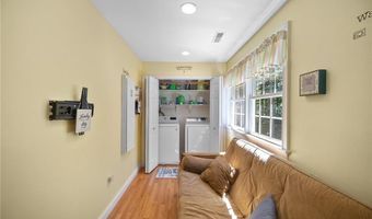 2 Scenic Ridge Ct, Coventry, RI 02816