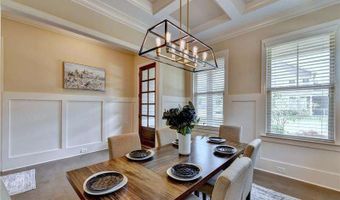 101 Spur Ln, Alpharetta, GA 30009