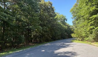 201 CHARLESTON Rd, Ocean Pines, MD 21811