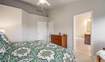 2765 Ashcombe Dr, Ann Arbor, MI 48105