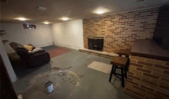3407 Leo St, Alton, IL 62002
