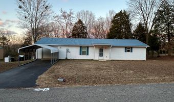 1026 TOM WHITE Rd, Big Sandy, TN 38221