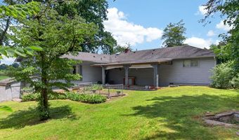 120 Pineview Dr, Albany, KY 42602
