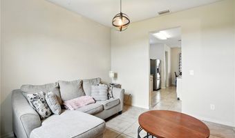 1823 NW 10th St, Cape Coral, FL 33993