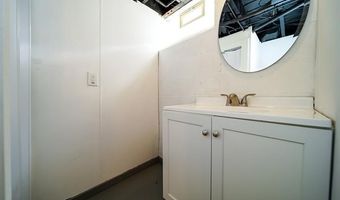 8076 Winona Ave, Allen Park, MI 48101