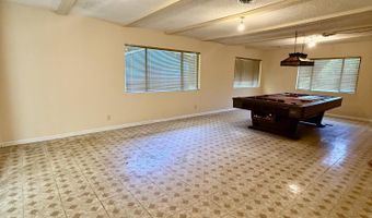 1474 Mandella Rd, Bonneau, SC 29431