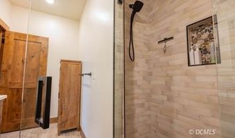 4230 N Royal Dr, Alton, UT 84710