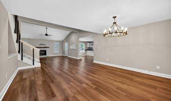 601 Springdale Woods Dr, Macon, GA 31210