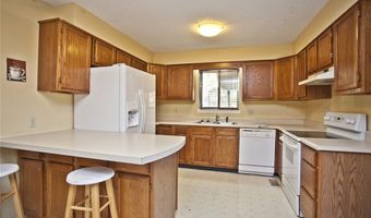33 Sheneman Dr, Bella Vista, AR 72715