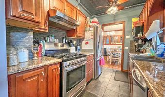 909 N 2nd St, Arkansas City, KS 67005
