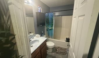 179 Fox Run Ln, Autryville, NC 28318