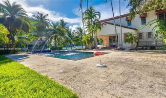 44 Bal Bay Dr, Bal Harbour, FL 33154