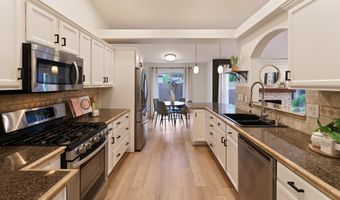19801 Water Fowl Ln, Bend, OR 97702