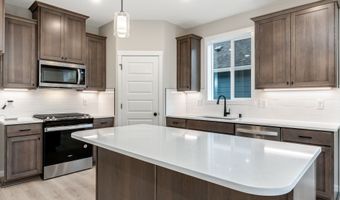 734 NW 28TH St, Battle Ground, WA 98604