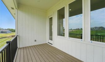 1617 Grayhawk Dr, Basehor, KS 66007