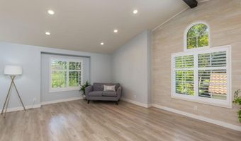5684 Recodo Way, Camarillo, CA 93012