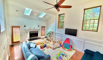 7538 MORNINGSIDE Dr NW, Washington, DC 20012
