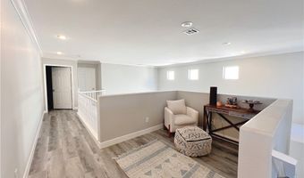 10023 Canyon Hills Ave, Las Vegas, NV 89148