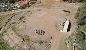 2824 Via Asoleado, Alpine, CA 91901