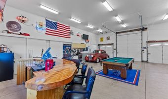 16890 CROWN TERRACE Rd, Brookings, OR 97415