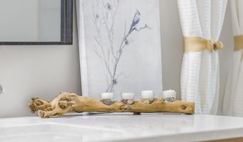 256 Snake River Dr, American Falls, ID 83211