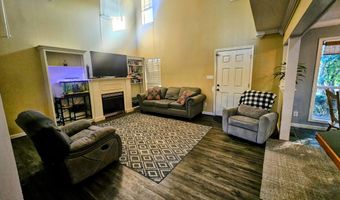 1611 Hollister Dr, Alcoa, TN 37701