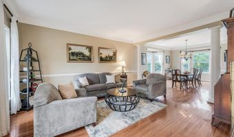 43799 ABBOTT Pl, Ashburn, VA 20147