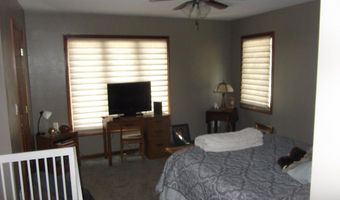 680 N Easton Dr, Angola, IN 46703