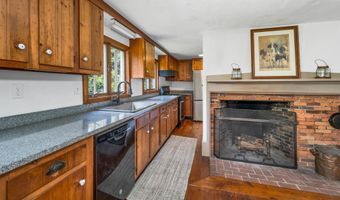 52 Lyford Rd, Brookfield, NH 03872