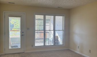 304 Lakewood Ct, Avon, IN 46123