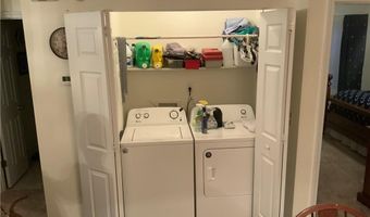 818 Westbrook Ct, Archdale, NC 27263
