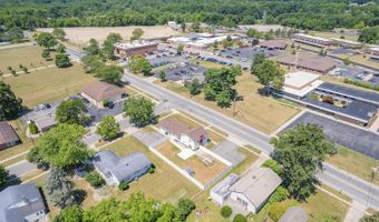 721 Riverside, Adrian, MI 49221